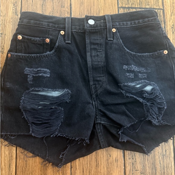 Levi's Dark Denim Cutoff Shorts - Picture 2 of 2